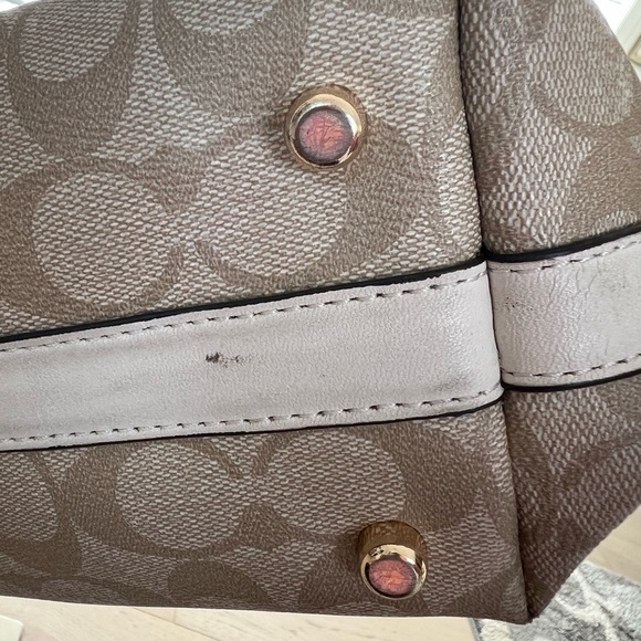 Coach Signature C Tote Bag - Picture 9 of 16